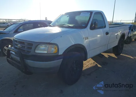 2001 Ford F-150 Xl/Xlt из США, поврежденный, VIN 2FTPF18Z11CA63205